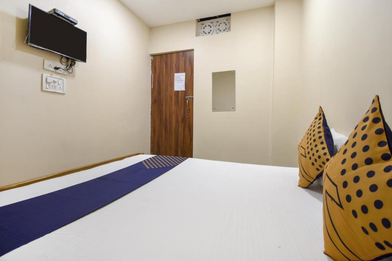 Spot On Harihar Hotel Джамшедпур Екстериор снимка
