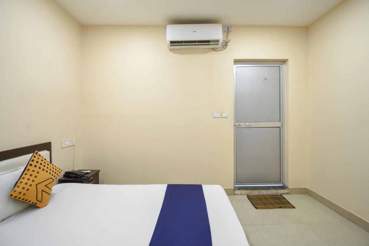 Spot On Harihar Hotel Джамшедпур Екстериор снимка