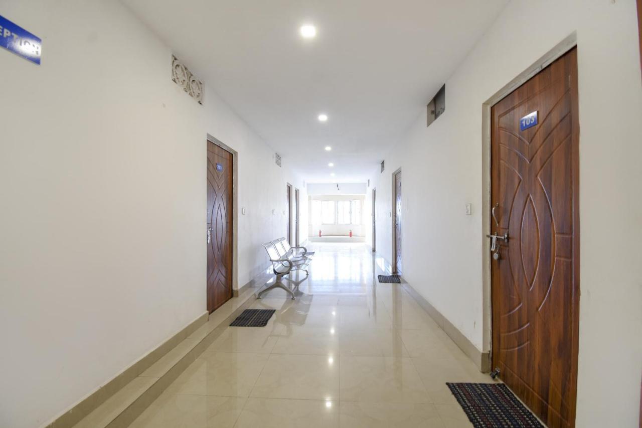 Spot On Harihar Hotel Джамшедпур Екстериор снимка