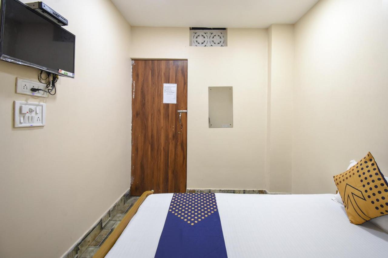 Spot On Harihar Hotel Джамшедпур Екстериор снимка