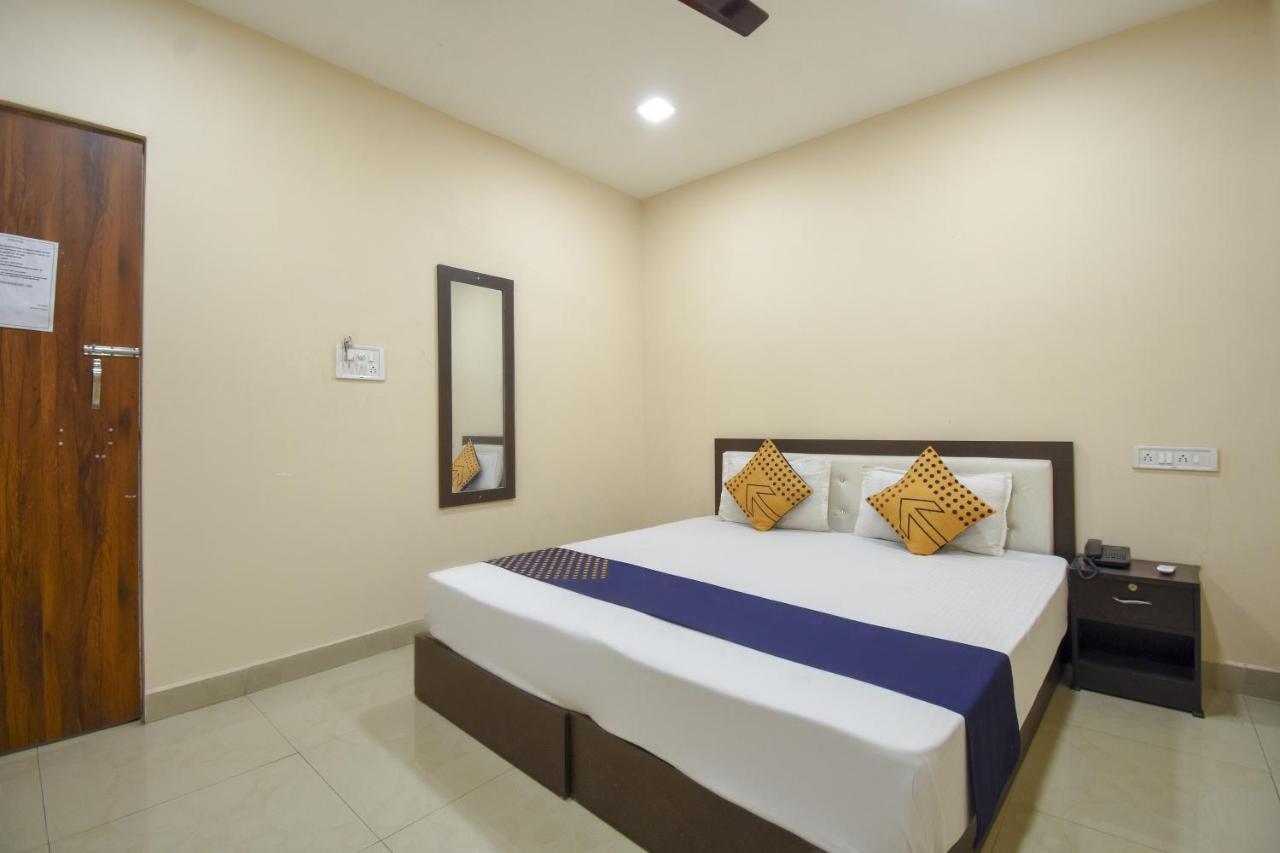 Spot On Harihar Hotel Джамшедпур Екстериор снимка